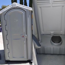 IMG 20250418 1613271 1772146588 Portable Restroom
